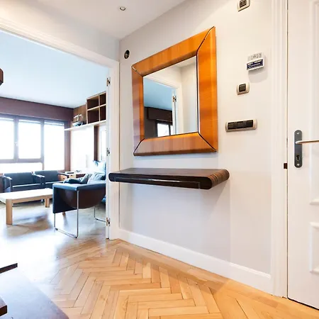 By Basquelidays Hondarribia