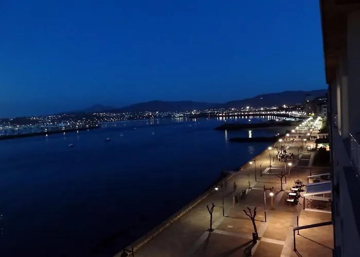 By Basquelidays Hondarribia